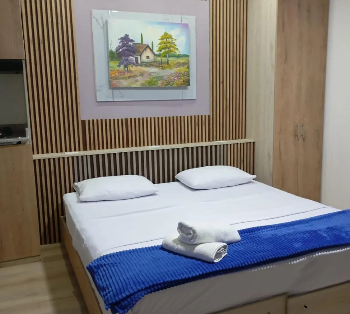 Hotel Lares 70 Laureles Medellin 3*,