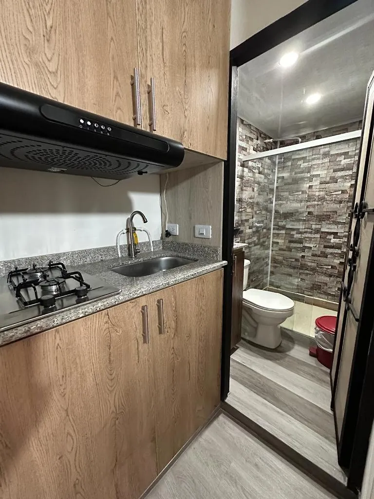 Hotel Lares 70 Laureles Medellin 3*,
