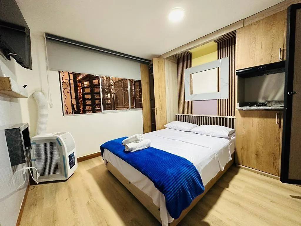 Hotel Lares 70 Laureles Medellin